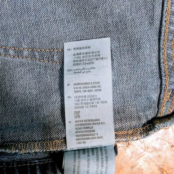 * HOLLISTER MEN JEANS *SKINNY* EPIC FLEX*MEN/JUNIOR SIZE 26W 30L - Picture 9 of 10